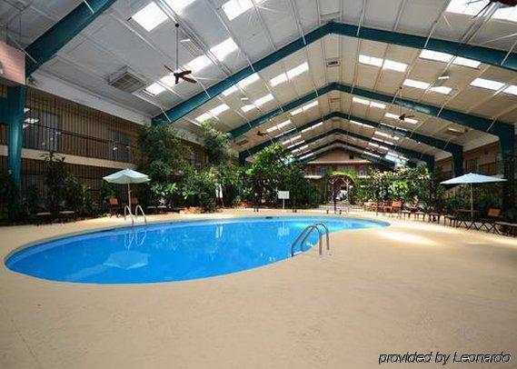 Rodeway Inn Cow Palace Lamar Facilities photo