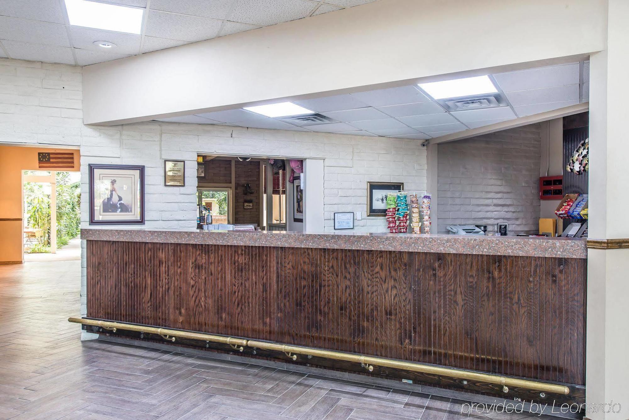 Rodeway Inn Cow Palace Lamar Exterior photo